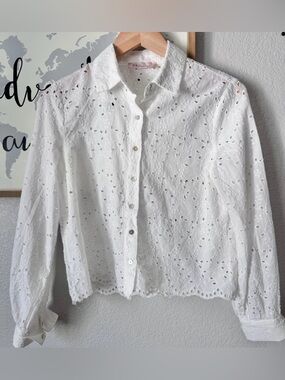 Philosophy cotton eyelet white button up blouse